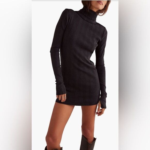 free people XS Black Brynn Turtleneck Scrunched Ribbed Thermal Cotton Top - Picture 2 of 16